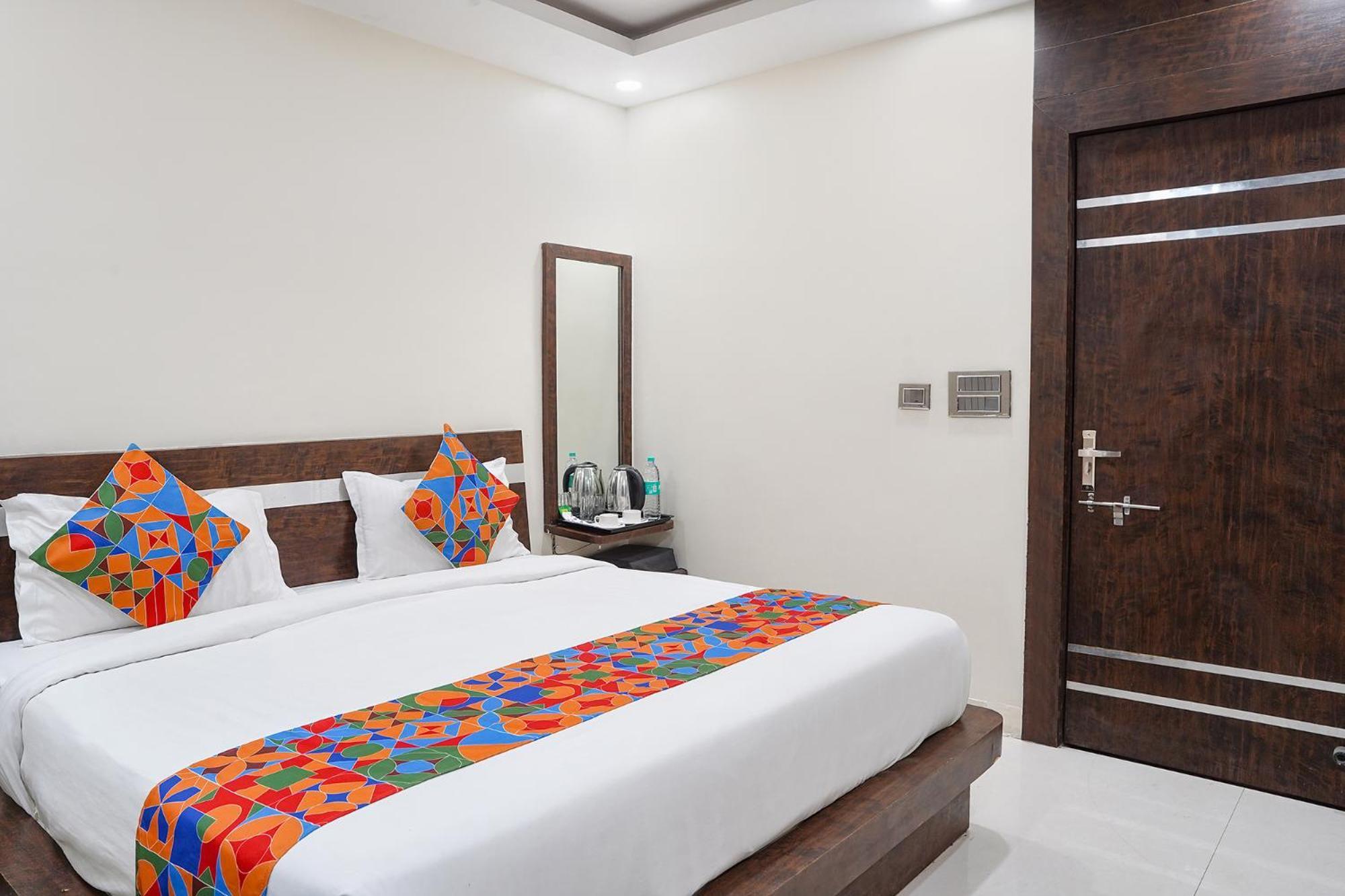 Fabhotel Jalsa Dlx Bhopal Zewnętrze zdjęcie
